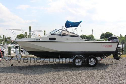 Boston Whaler Revenge Tekniset tiedot ja arvostelut